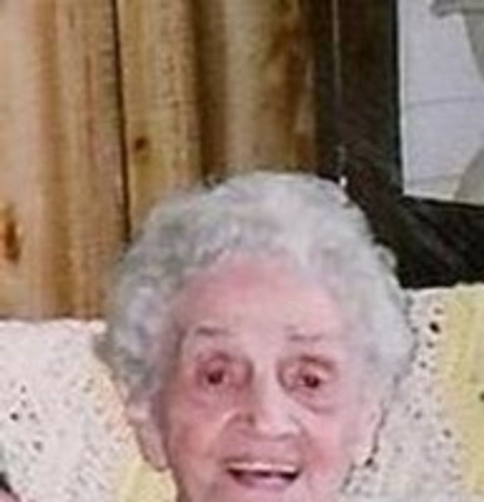 Elizabeth Summers Adams