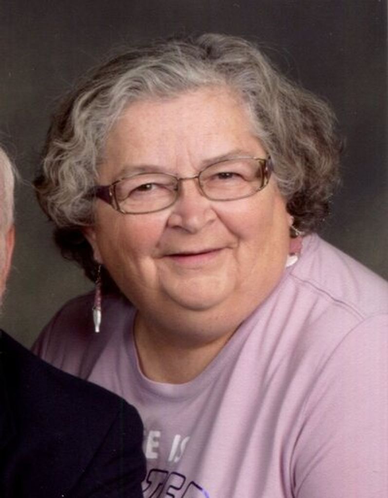 Lori Jean Cooper Profile Photo