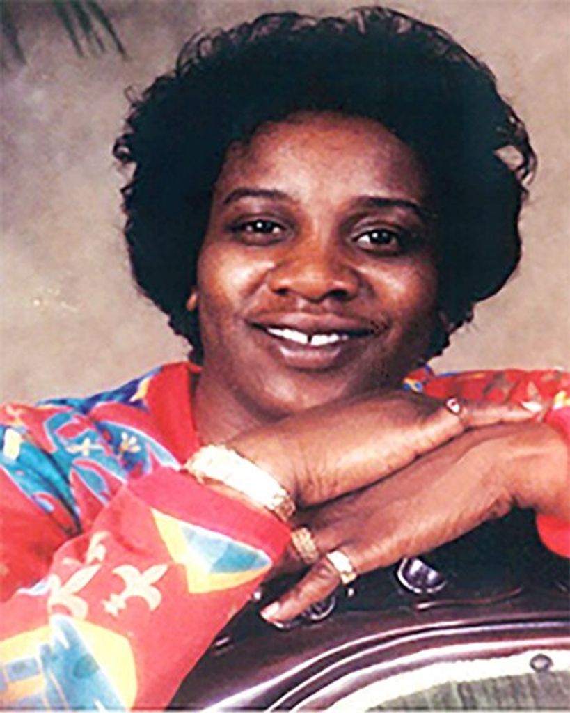Lynda Lou Cotton Profile Photo