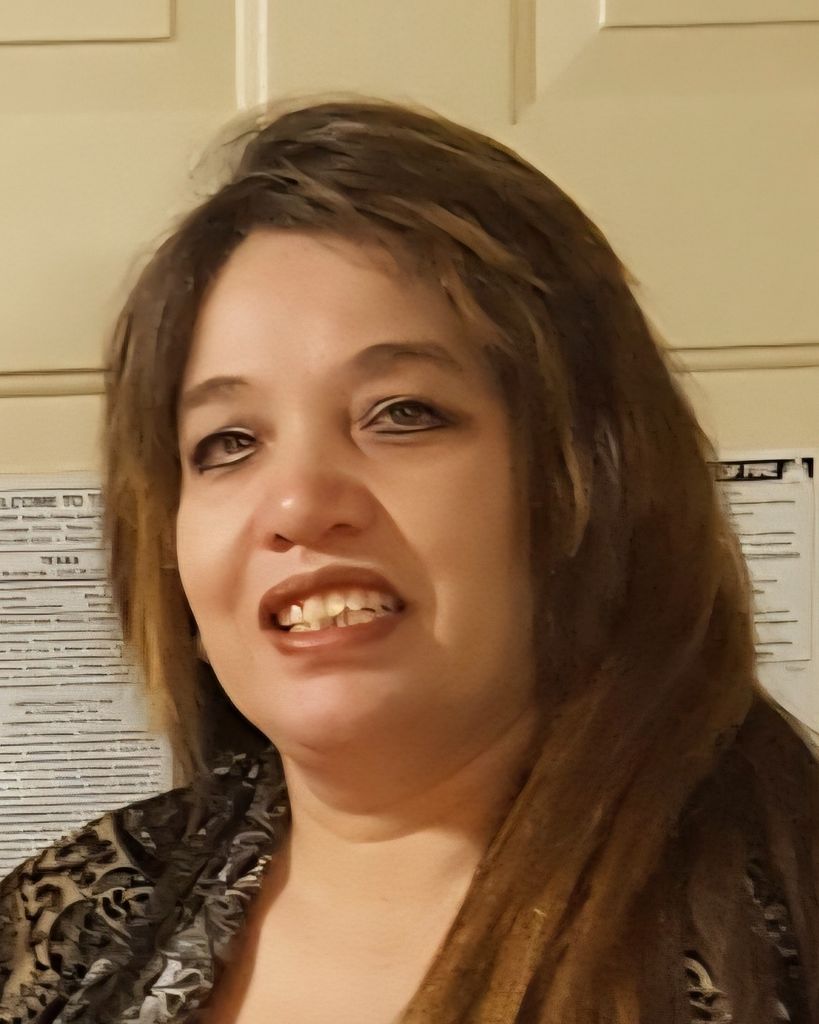 Luz Idalia Romero Profile Photo