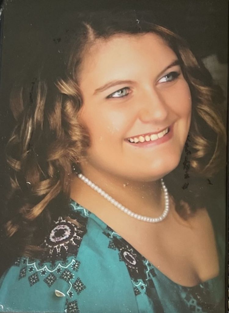 Breanna Cheyenne Sison Profile Photo