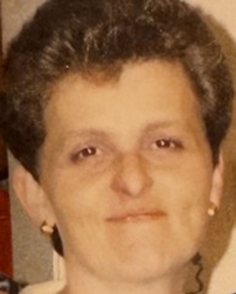 Linda Cannistra Profile Photo