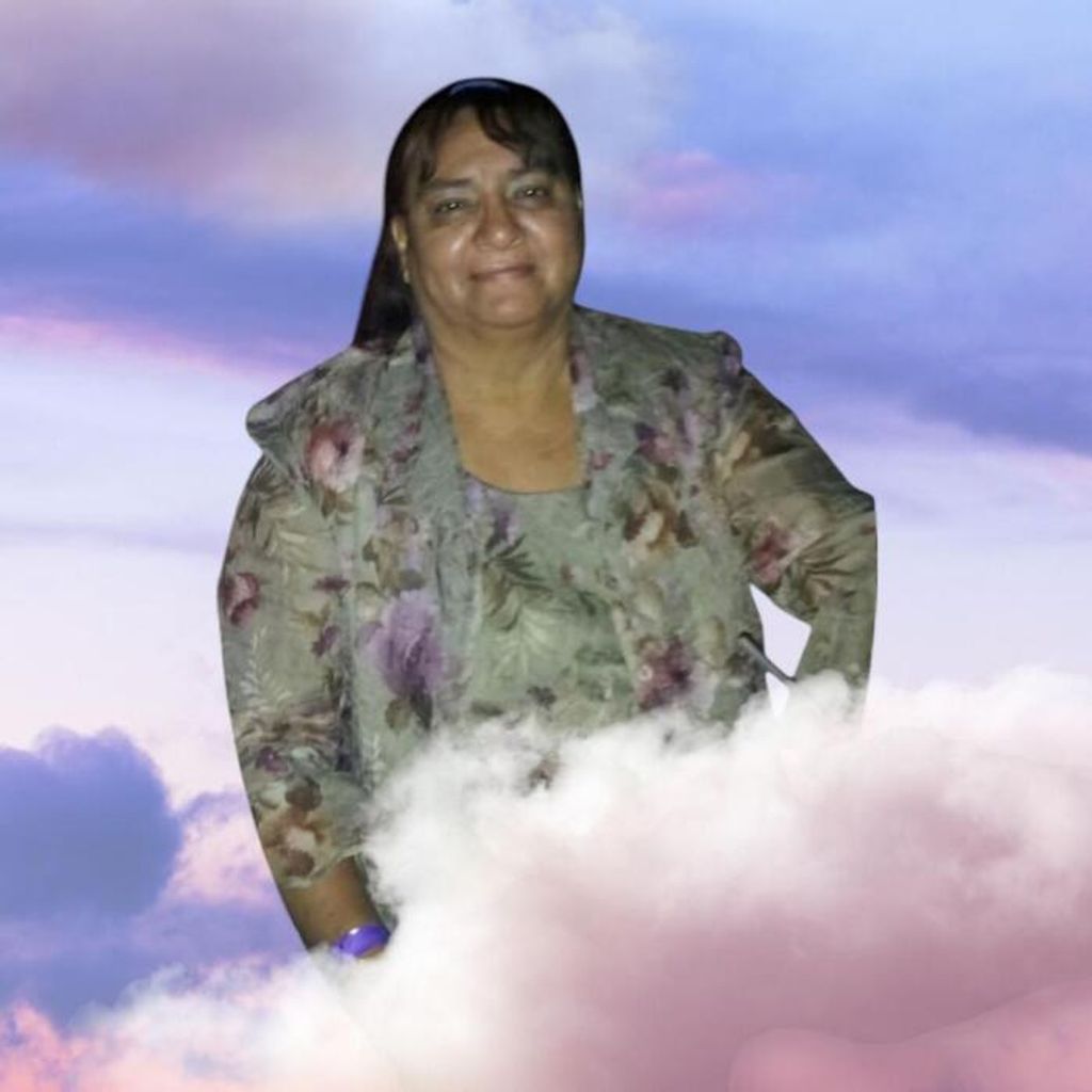 Manuelita Viola Chavira Profile Photo