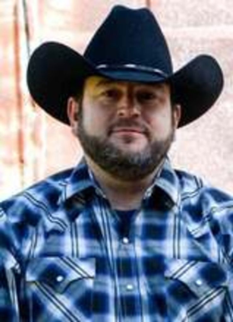 Benjamin Wade English Profile Photo