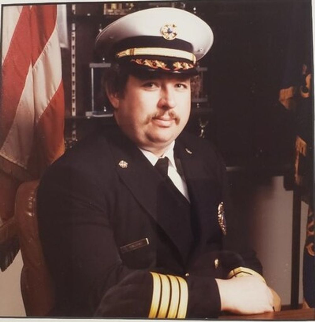 Larry P. Hurlburt Profile Photo