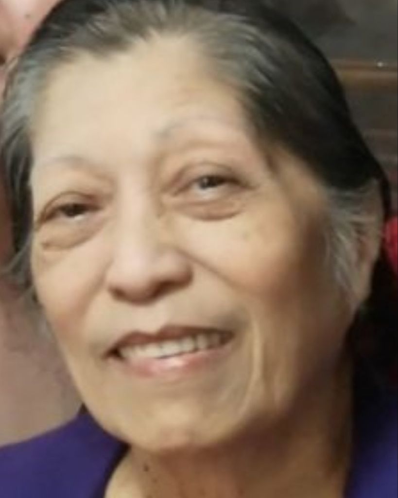 Dulce Montecillo Yanzon Profile Photo