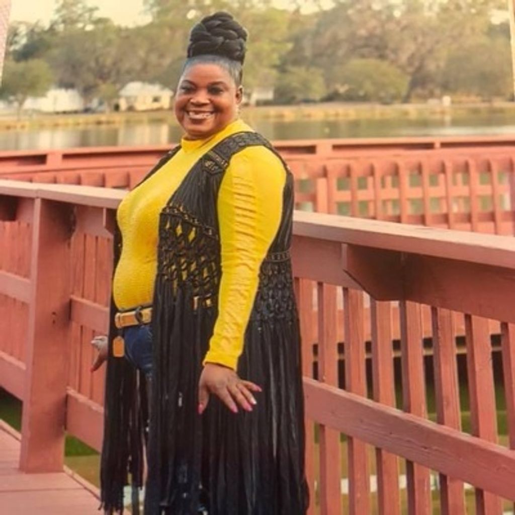 Christine Rochelle Alexander Profile Photo