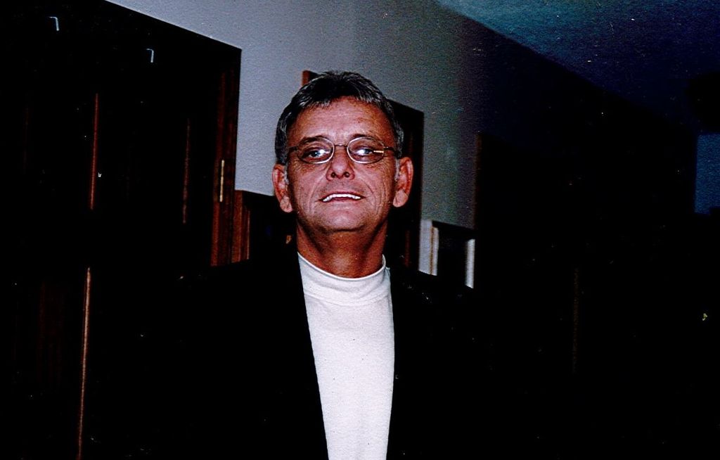 Stephen Earl Brown Profile Photo