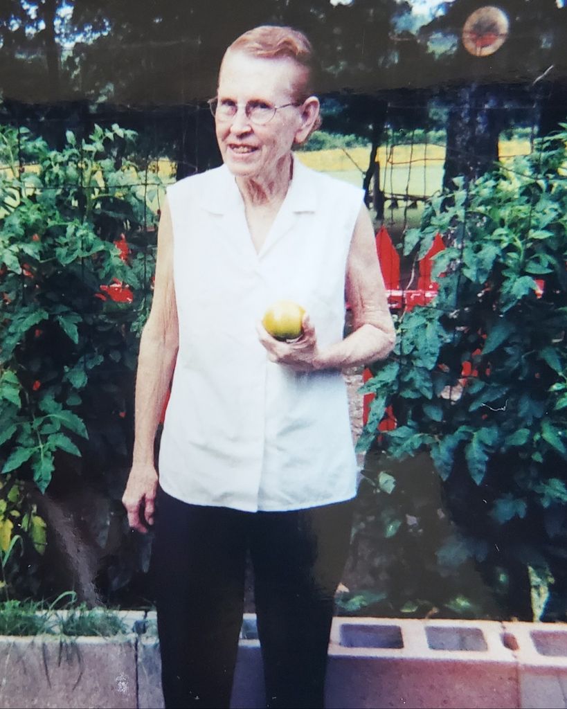 Alma Ruth Hopper Profile Photo