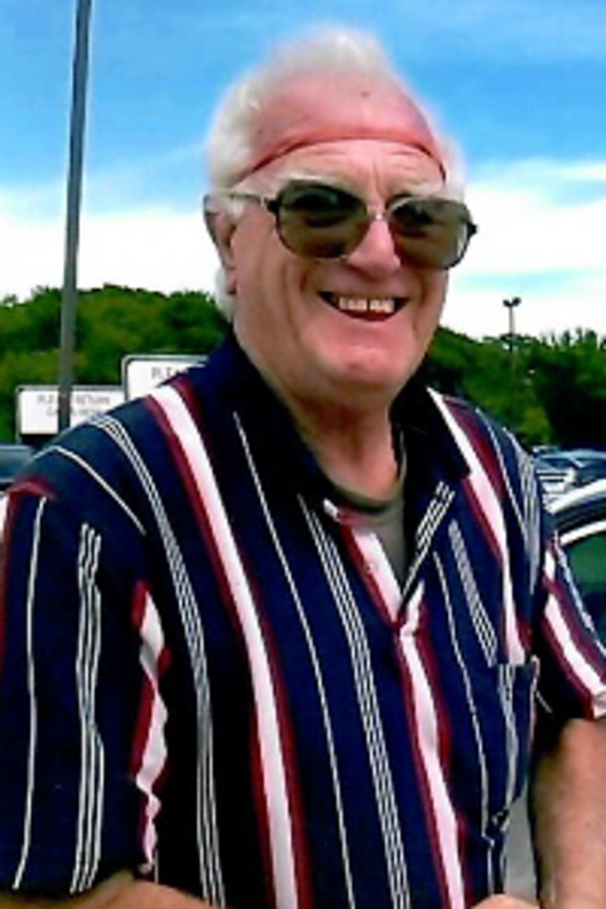 Carl Cahoon
