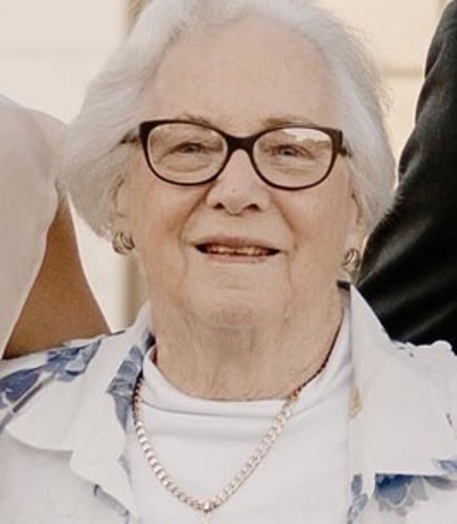 Elizabeth Easley Profile Photo