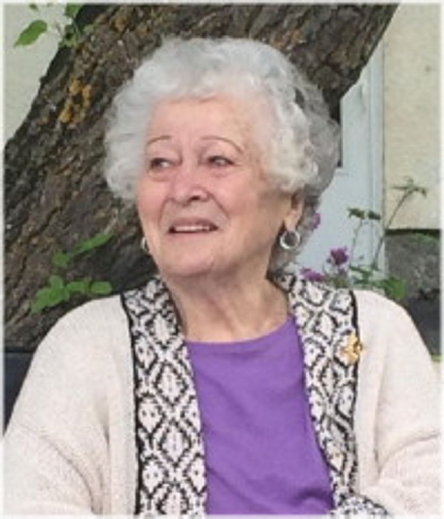 Eleanor Komadowski Profile Photo