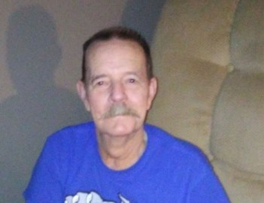Robert Earl Casteel Profile Photo