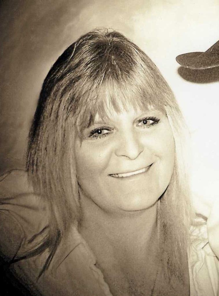 Susan (Bergjord)  Dykema Profile Photo