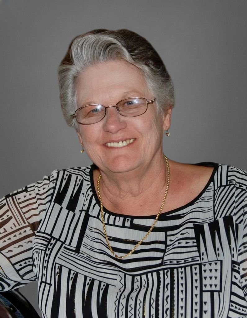 Clare Marlowe Young Profile Photo