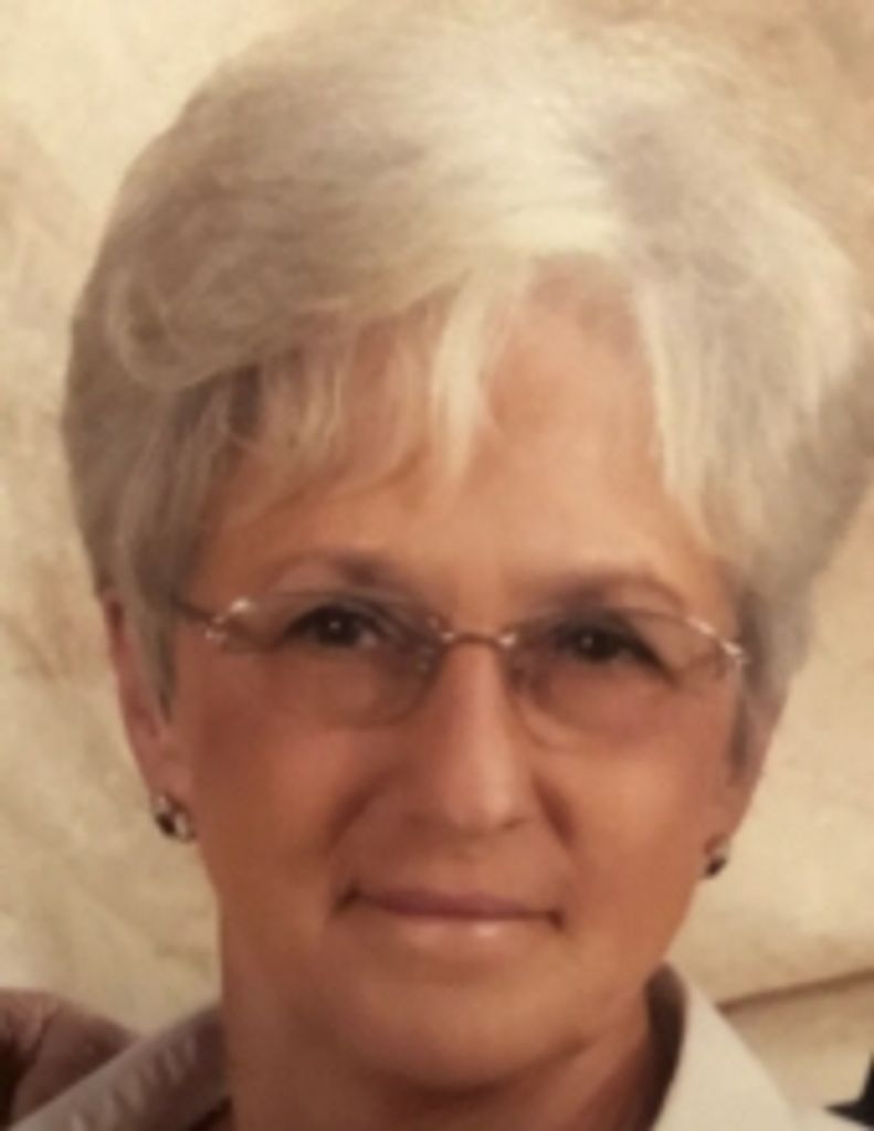 Gayle  Darlene Simmons