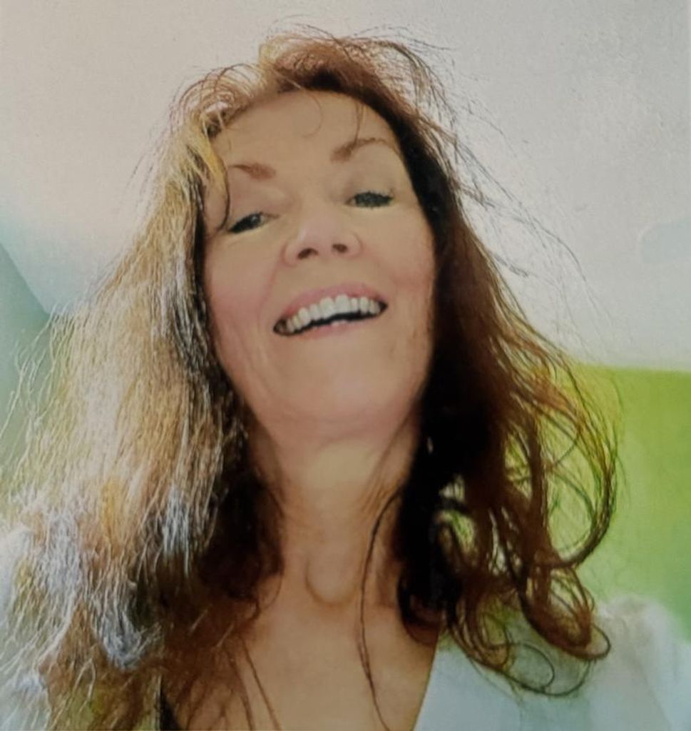 Lynn Romenesko-Linssen Profile Photo