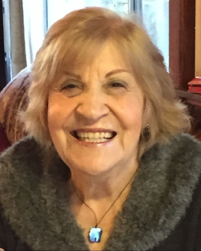 Oralia "Lala" Nieto Profile Photo