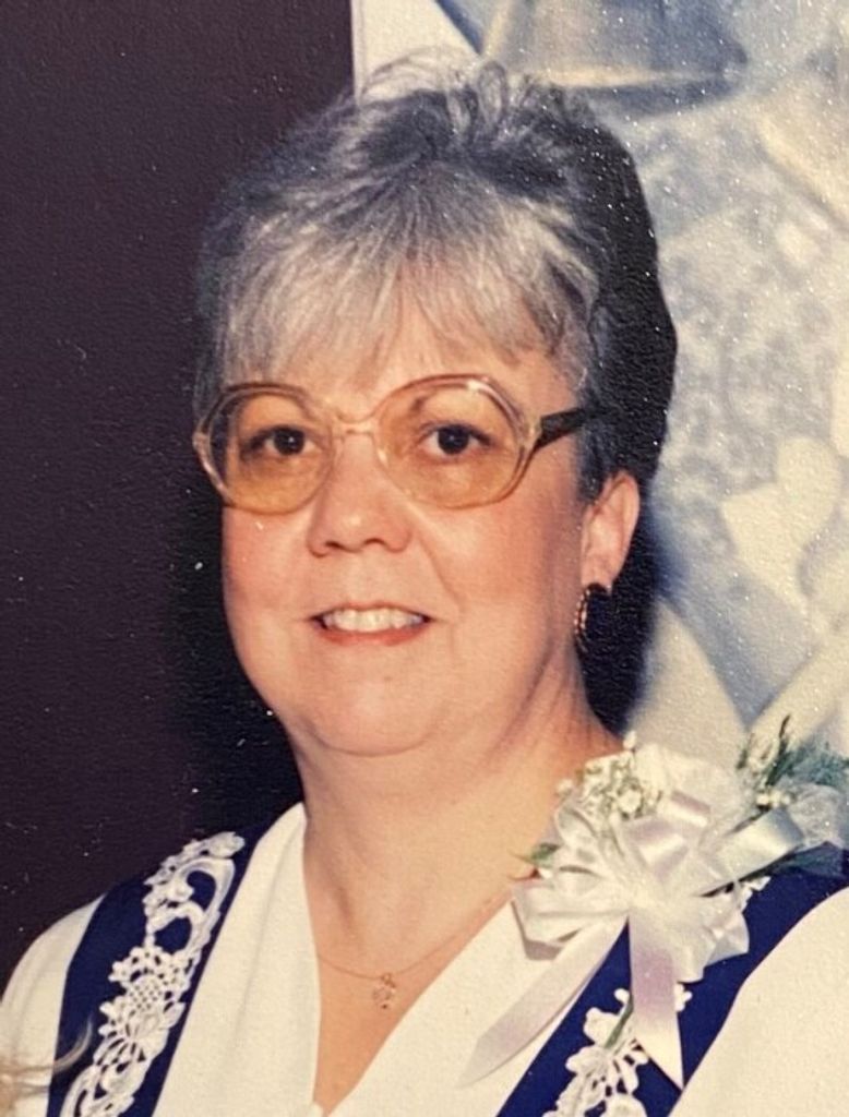 Linda L. (Fuller)  Bird