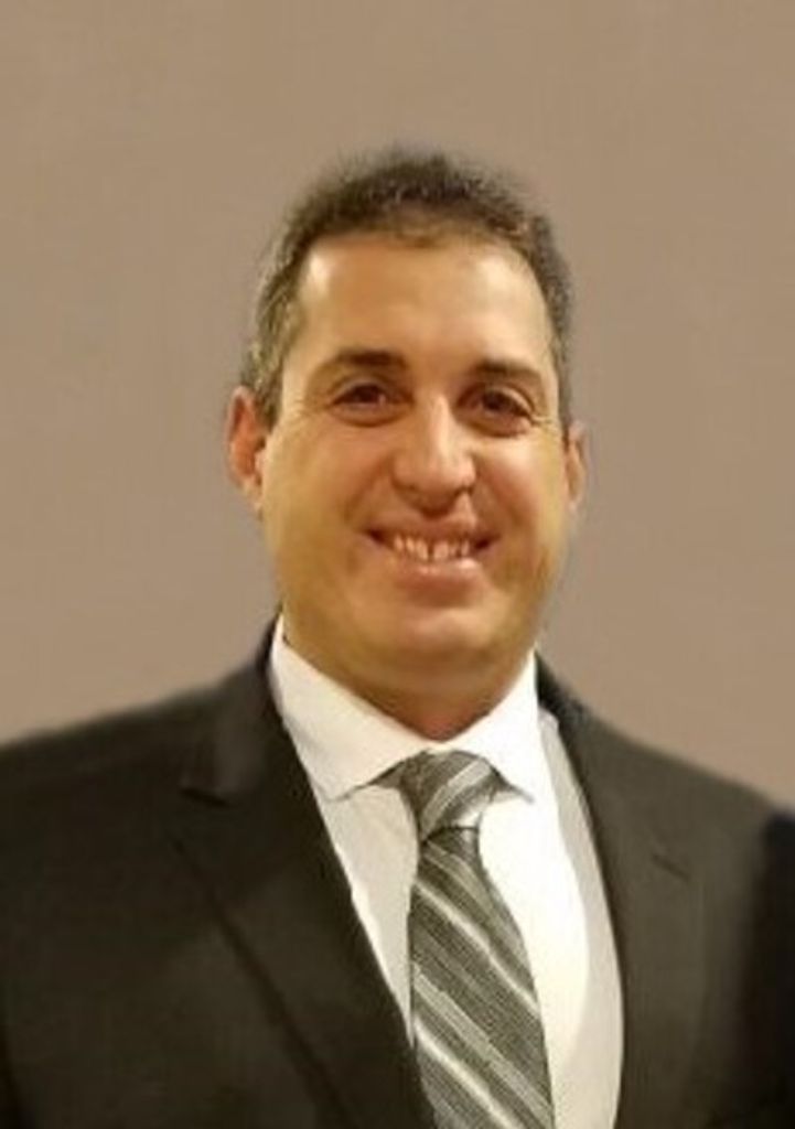Steven Thomas Franta Profile Photo