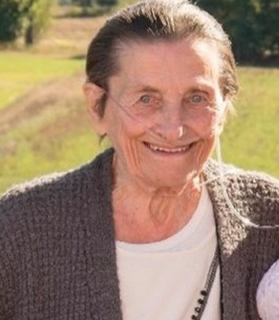 Marlene Roberts Profile Photo