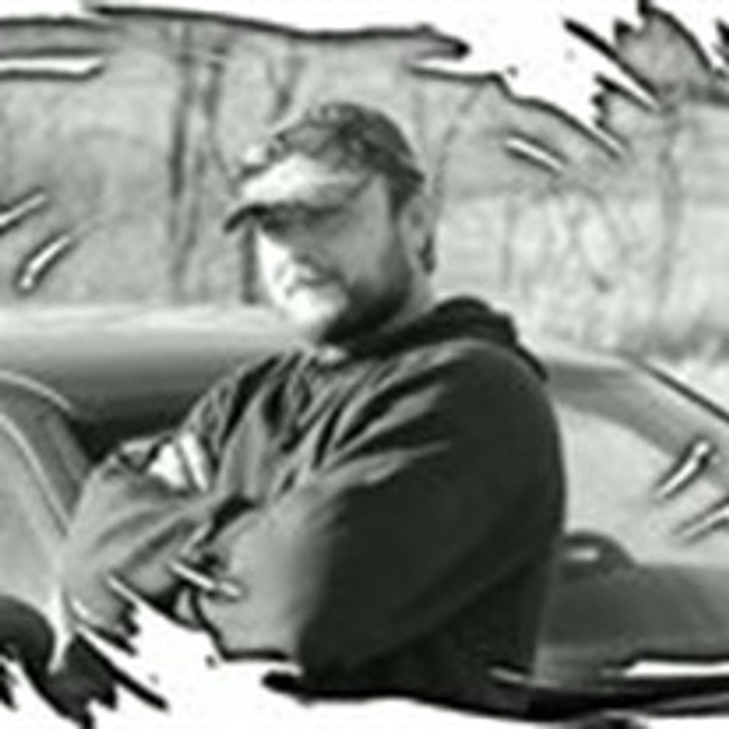 Johnny Lee Howey