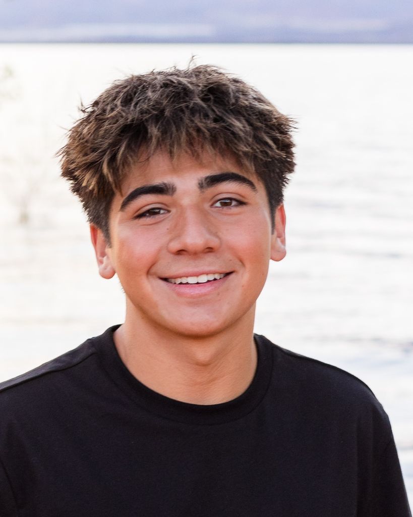 Logan J Thompson Profile Photo