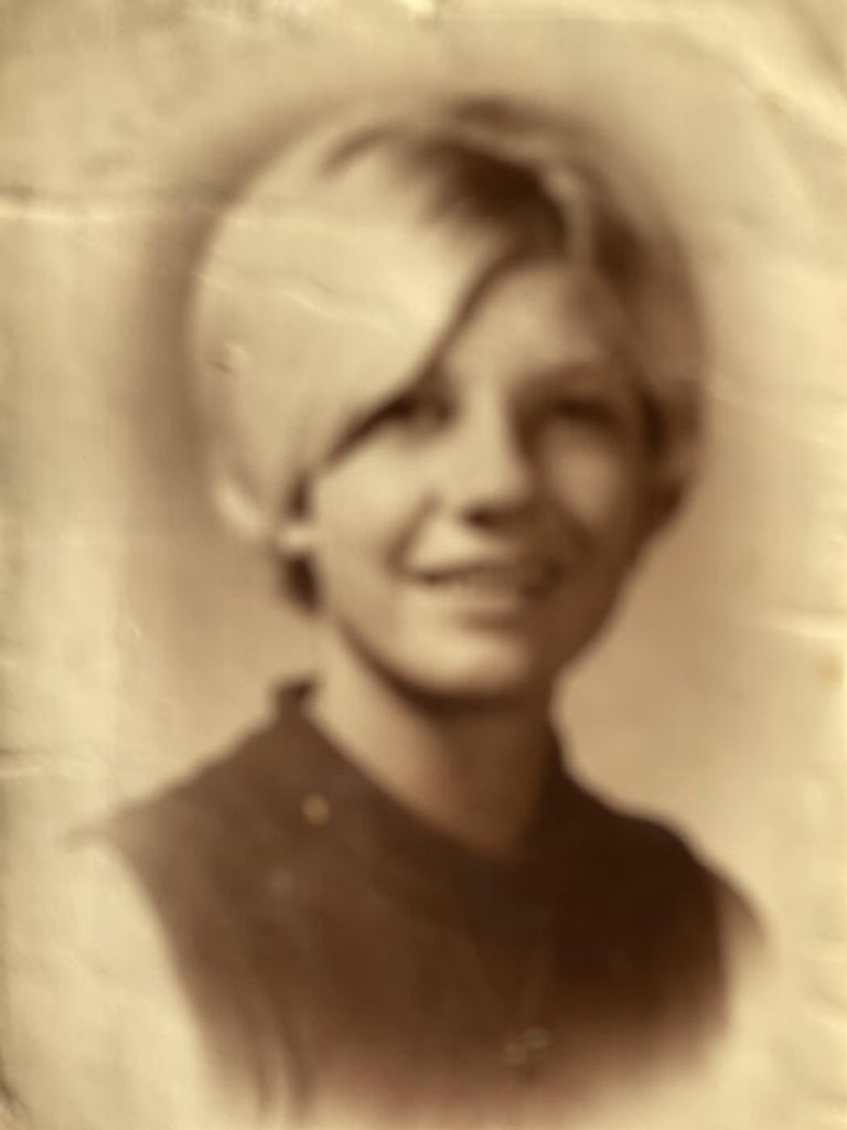 Pamela Harris-Elkins