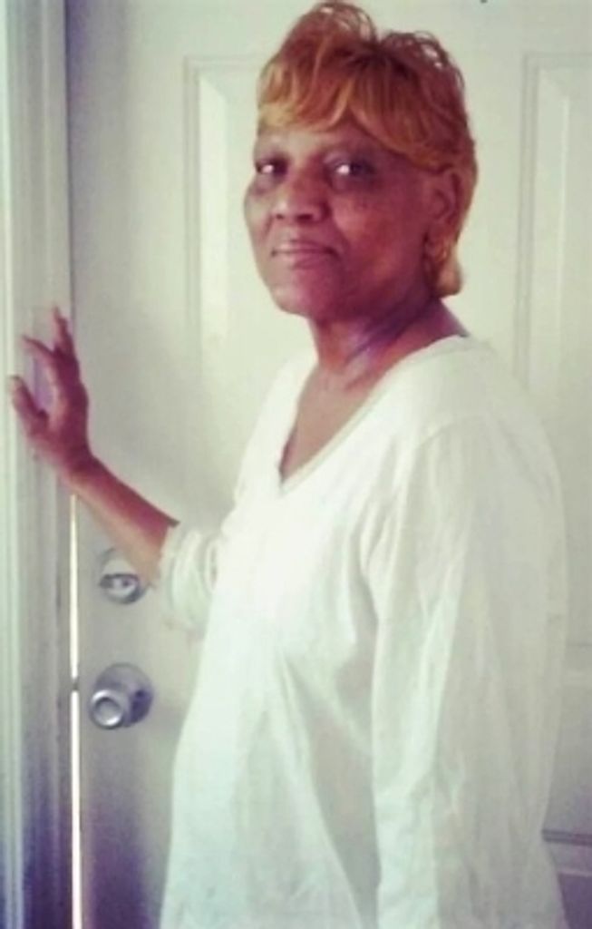 Venola Anita Hills-Lynwood Profile Photo