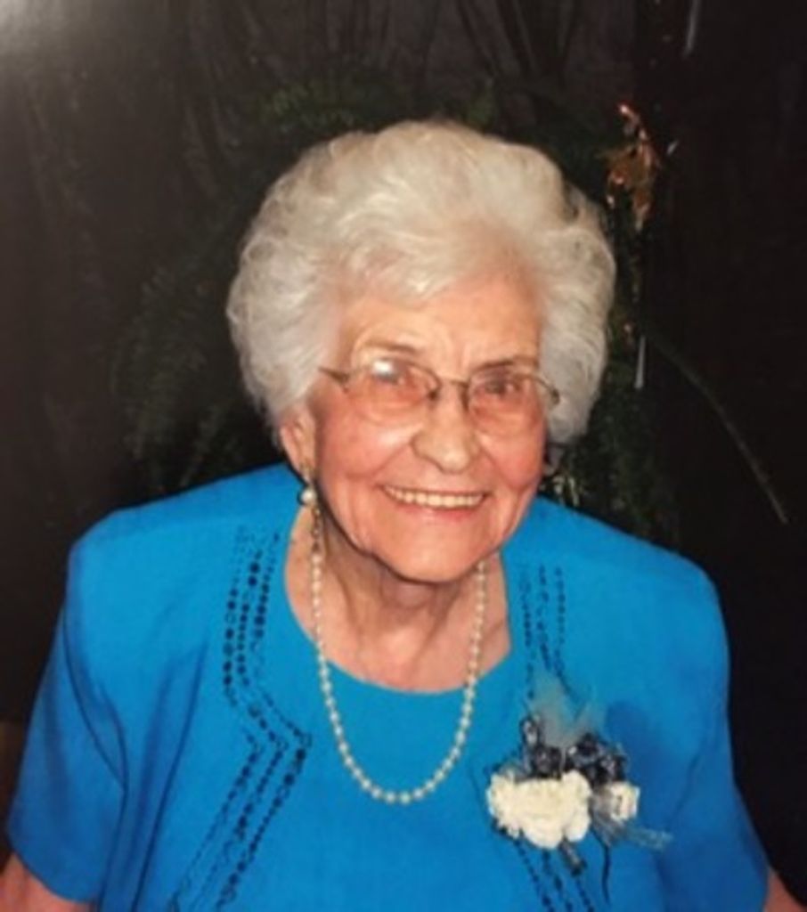 Violet Ruth Hollis Profile Photo