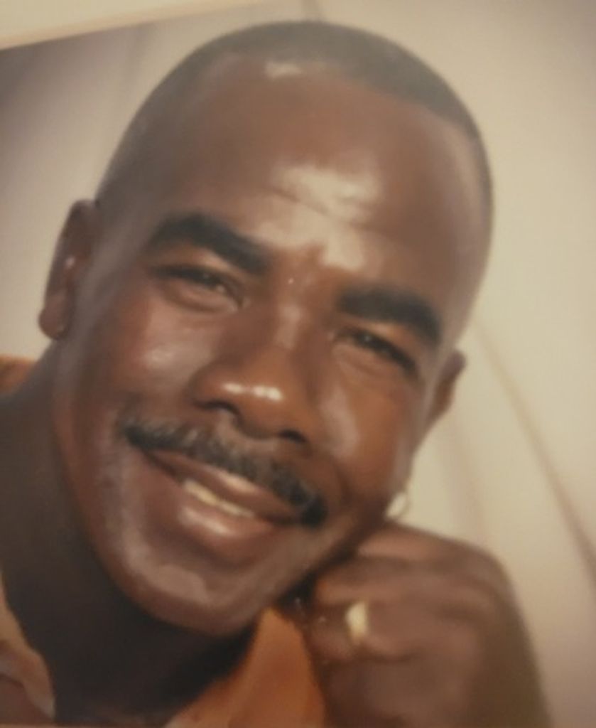 Timothy Bernard Shelton Profile Photo