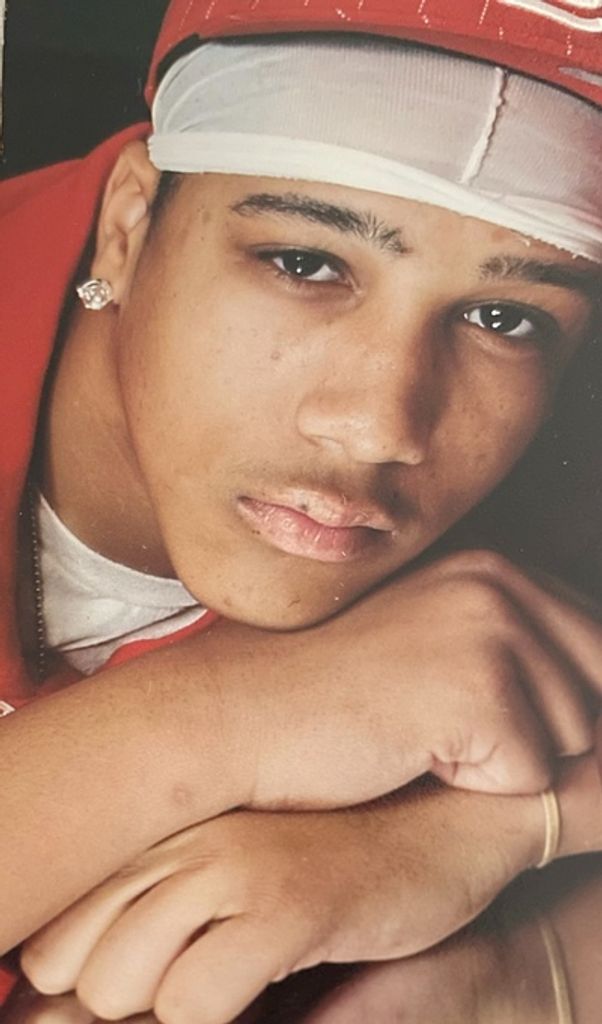 Darrie'Ll De'On Travis