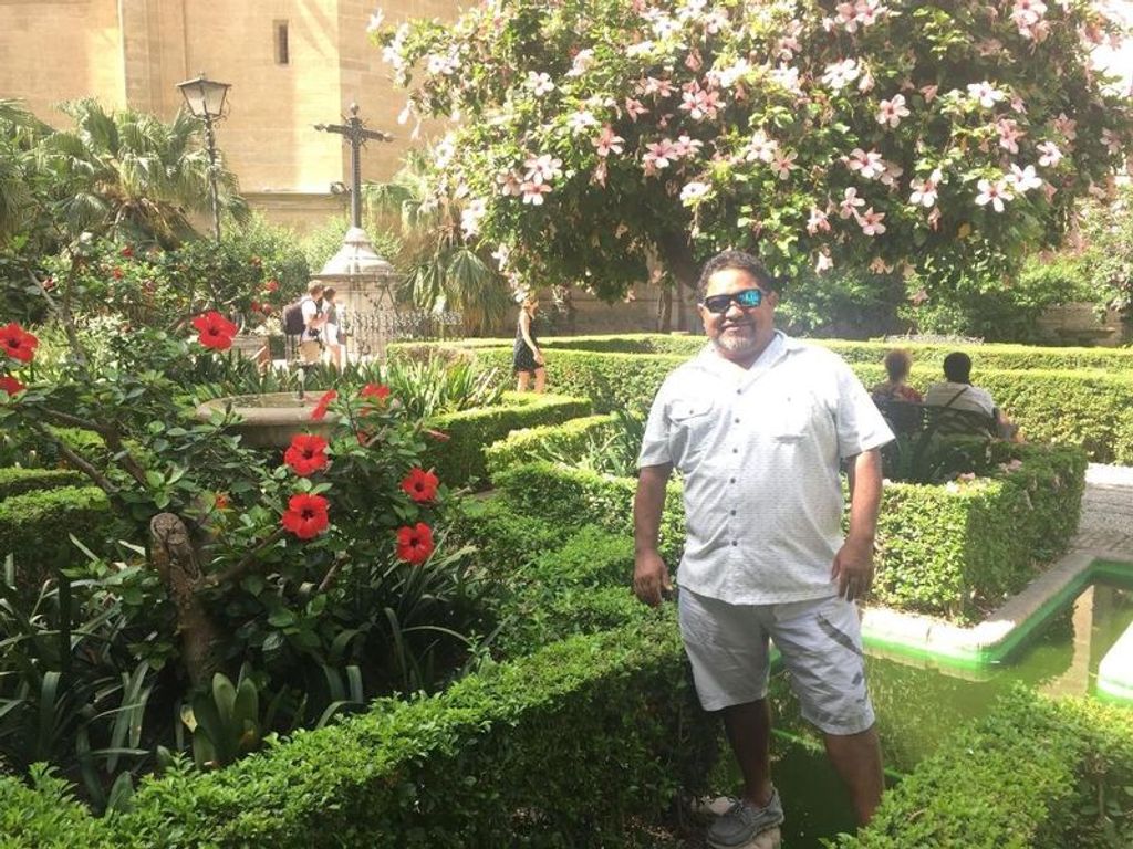 Hector Euceda Profile Photo