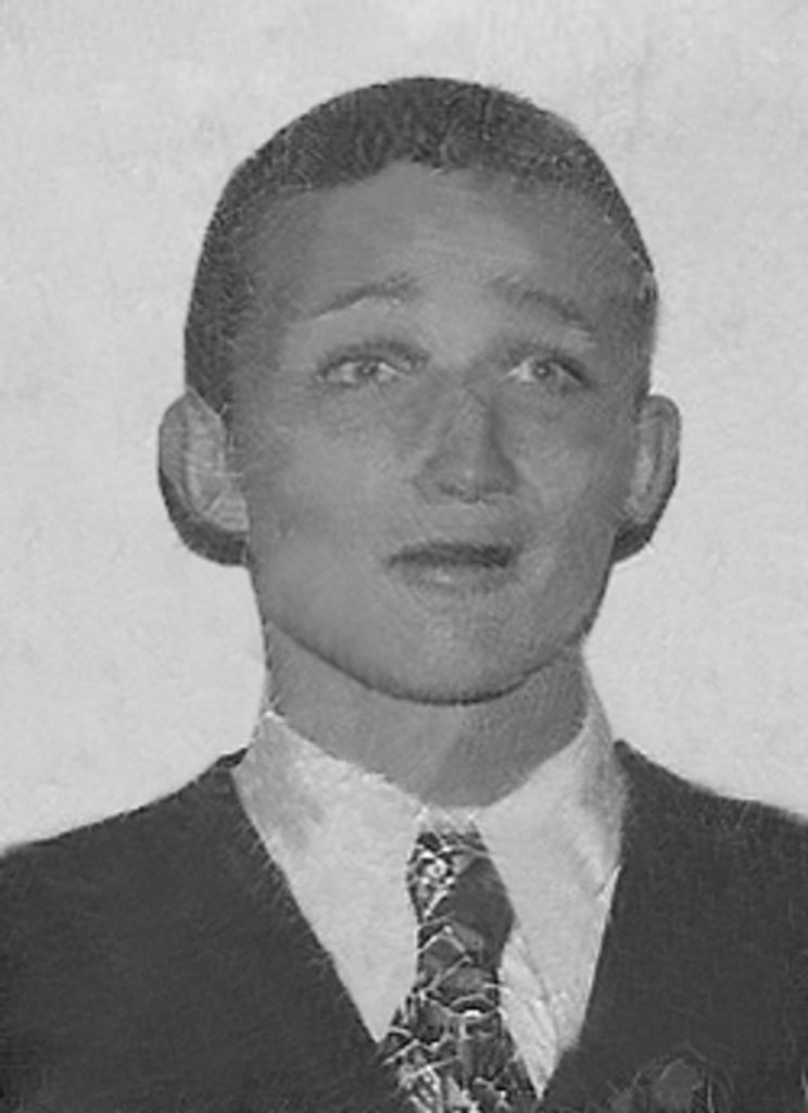 Hollis Thanye Lang