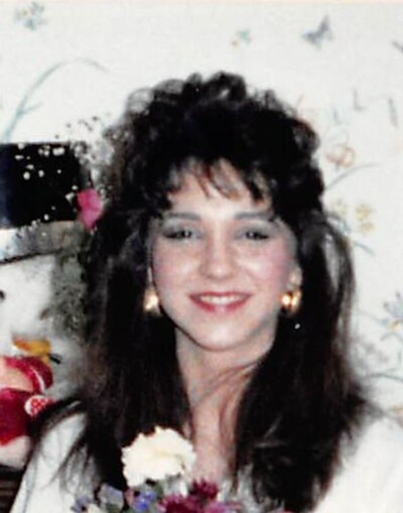 Michelle Lynn Hall Profile Photo