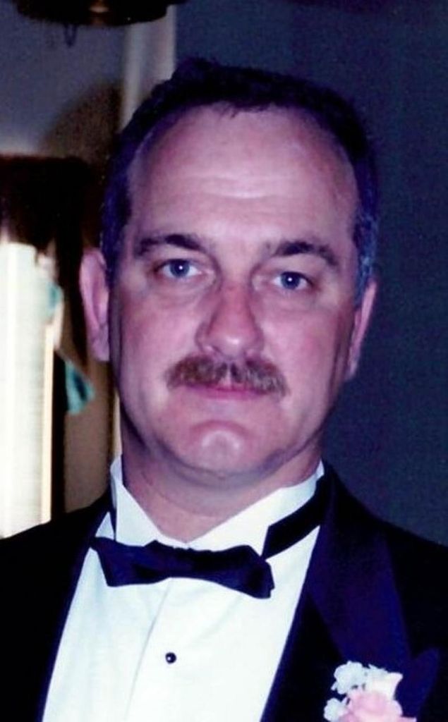 Cecil Ray Barker Profile Photo