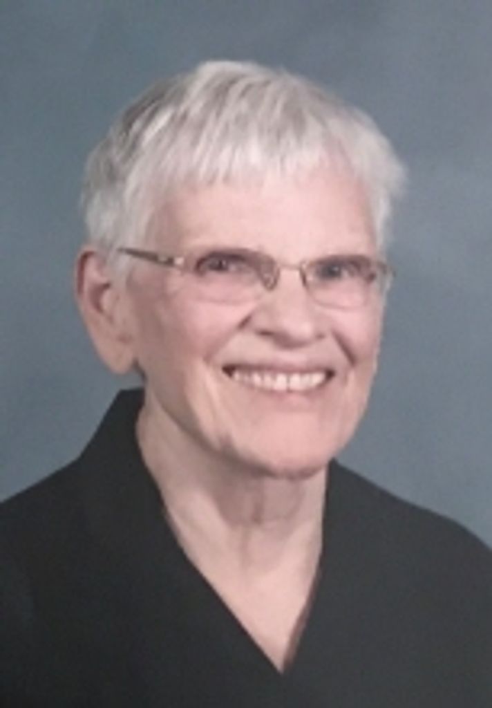 Edna Mae Heineman