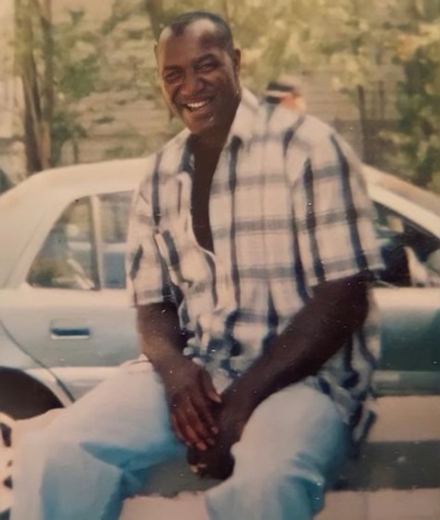 Rufus Young Profile Photo