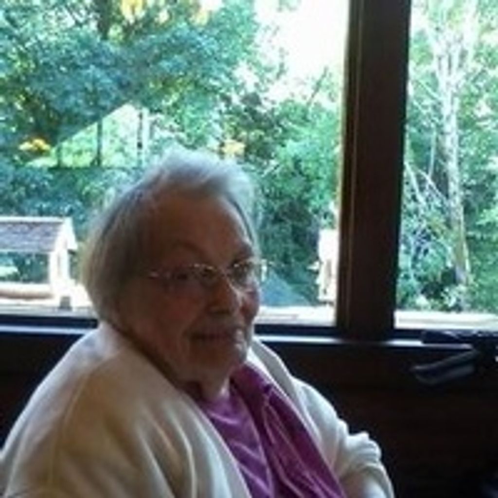 Ada Louise Simmons