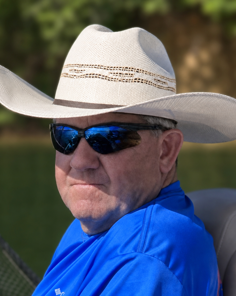 Lee Hinton