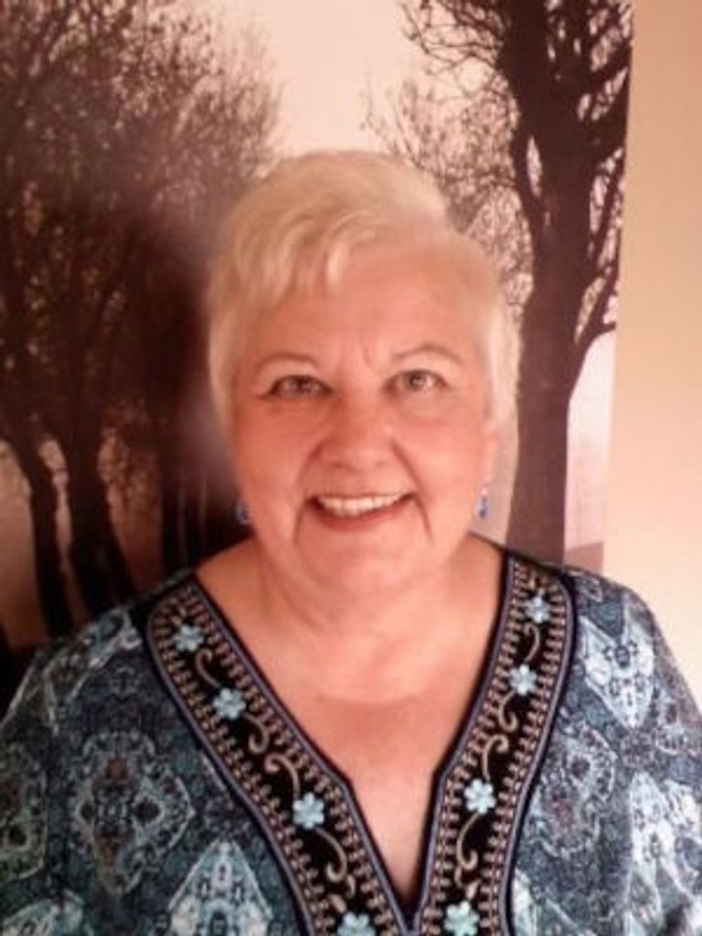 Sandra Schukat Profile Photo