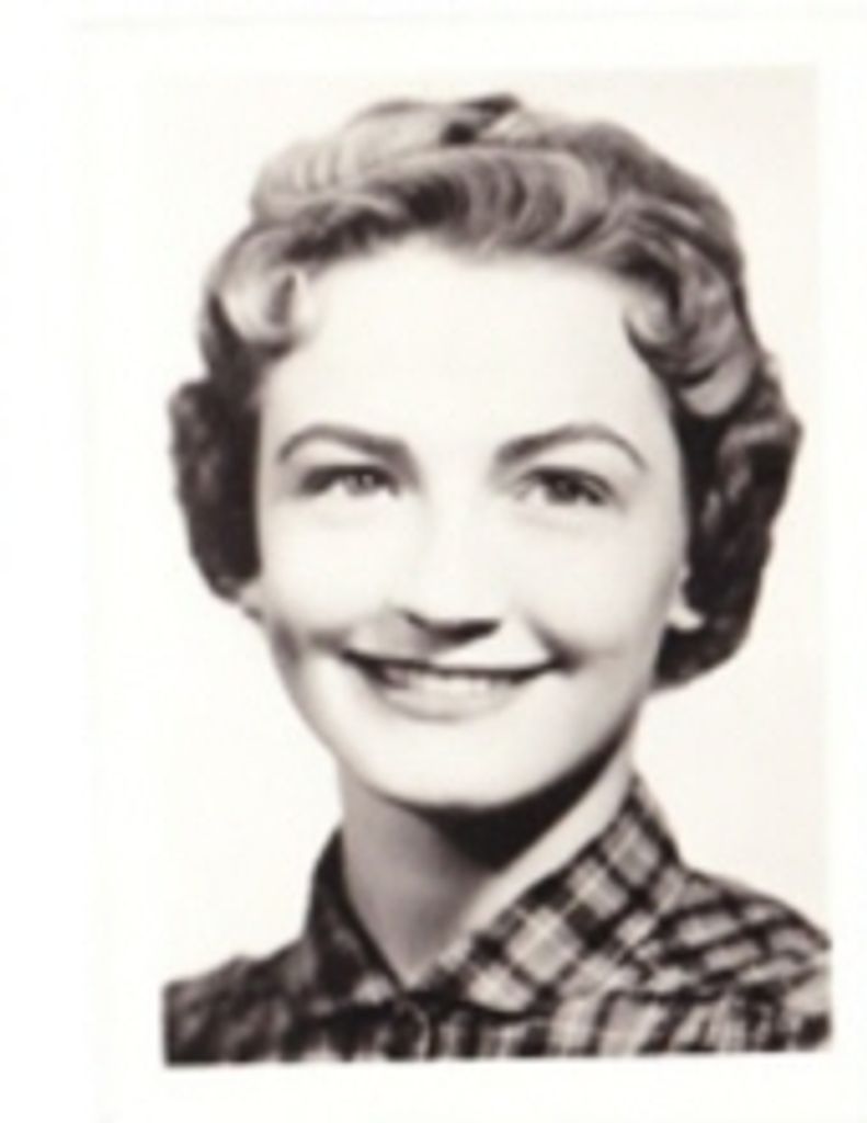 Sandra  Lee Hennick 