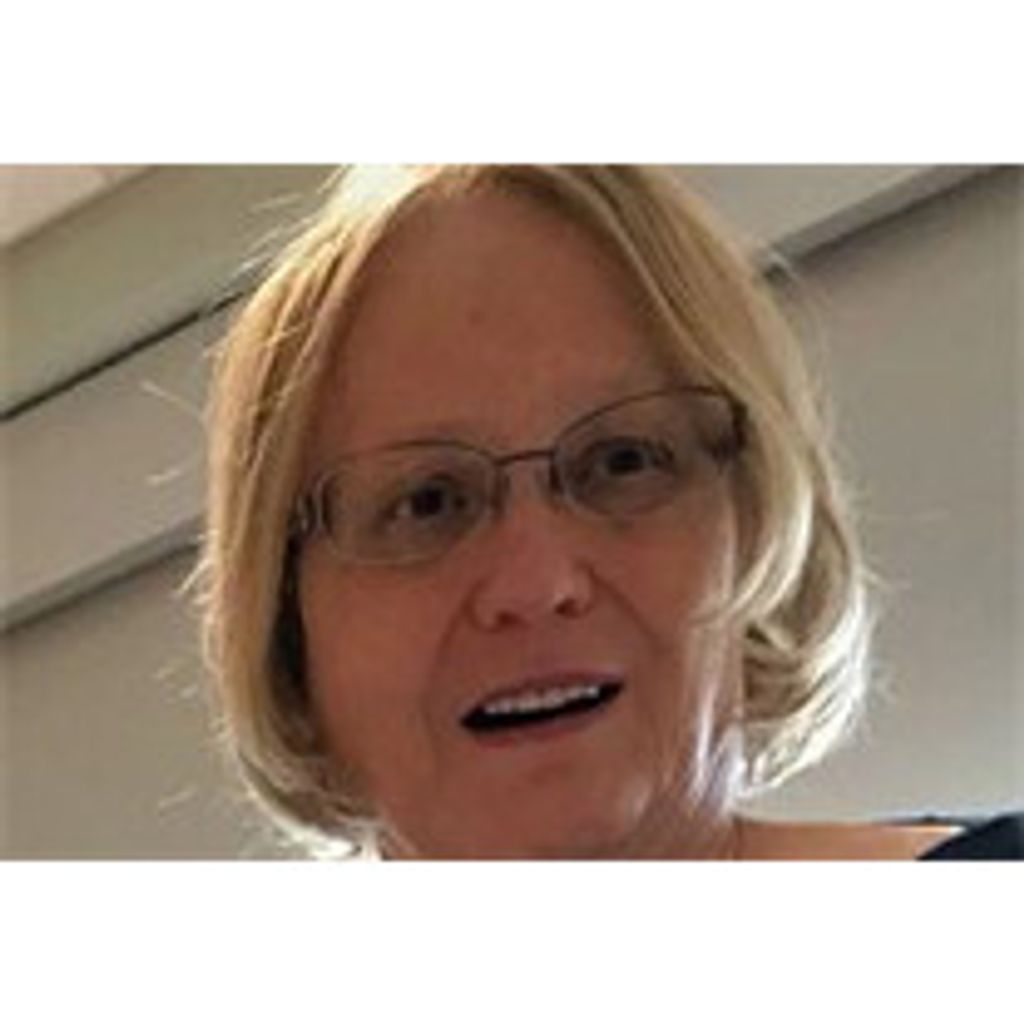 Rose White Profile Photo