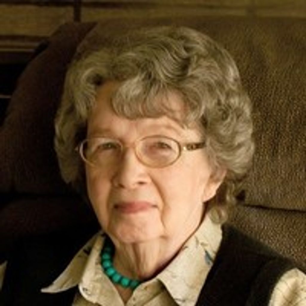 Elizabeth Fey Profile Photo