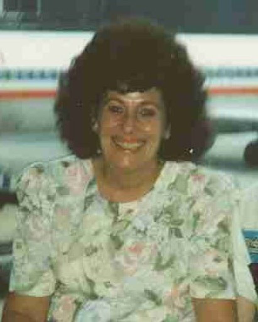 Nancy Lee (Dryden)  Walker