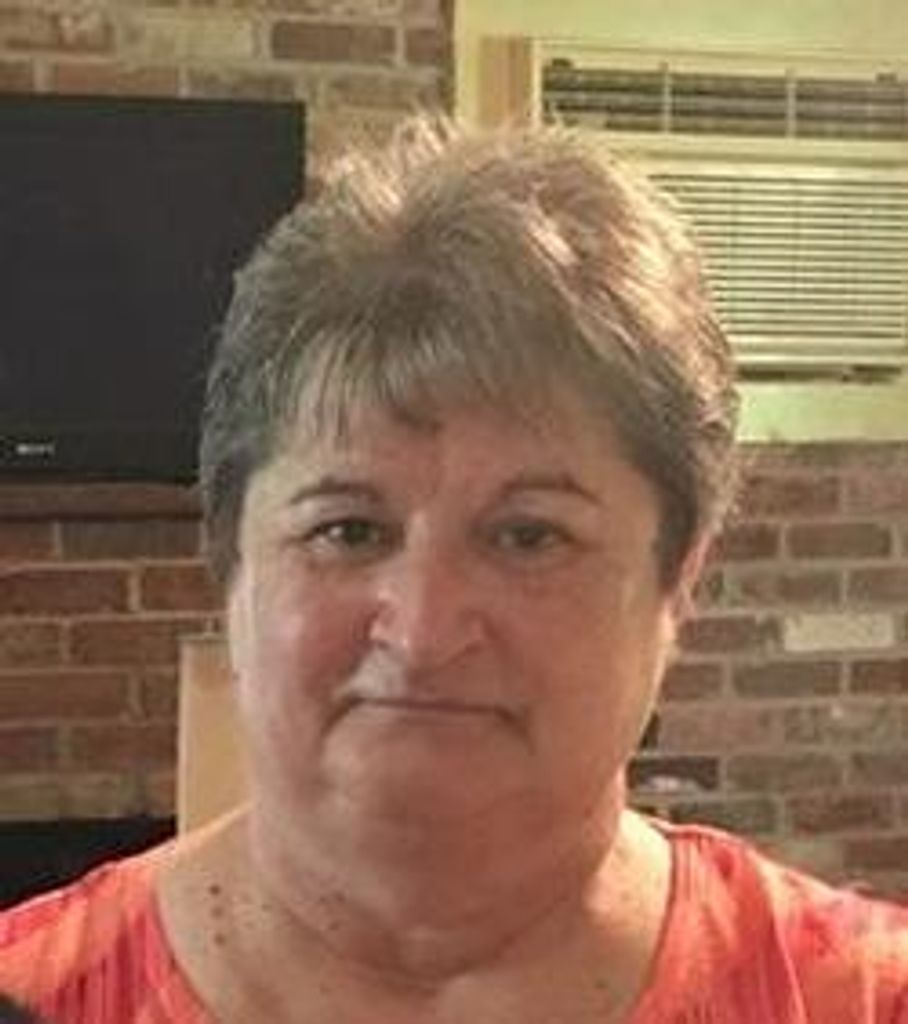 Julie Marie Lambert Profile Photo