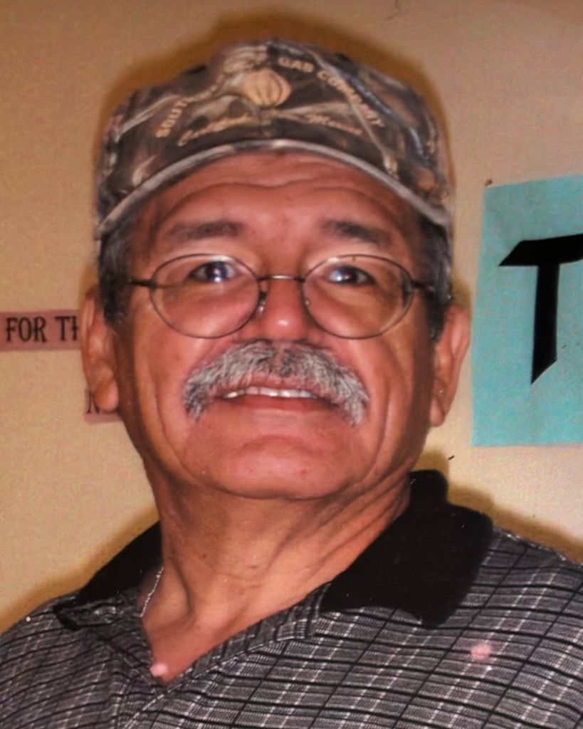 Roberto Chavez Profile Photo
