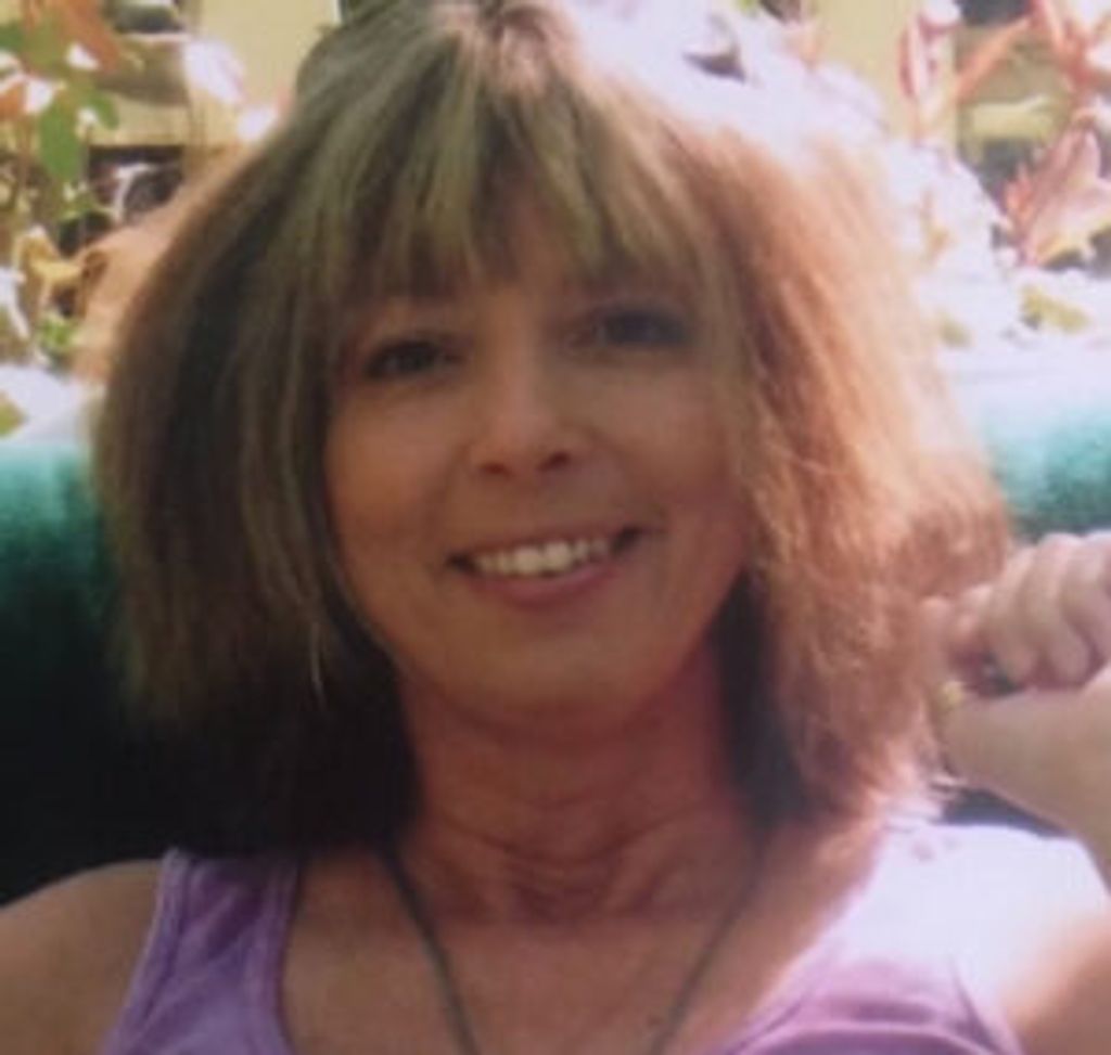 Lindy Wood-Russell Profile Photo