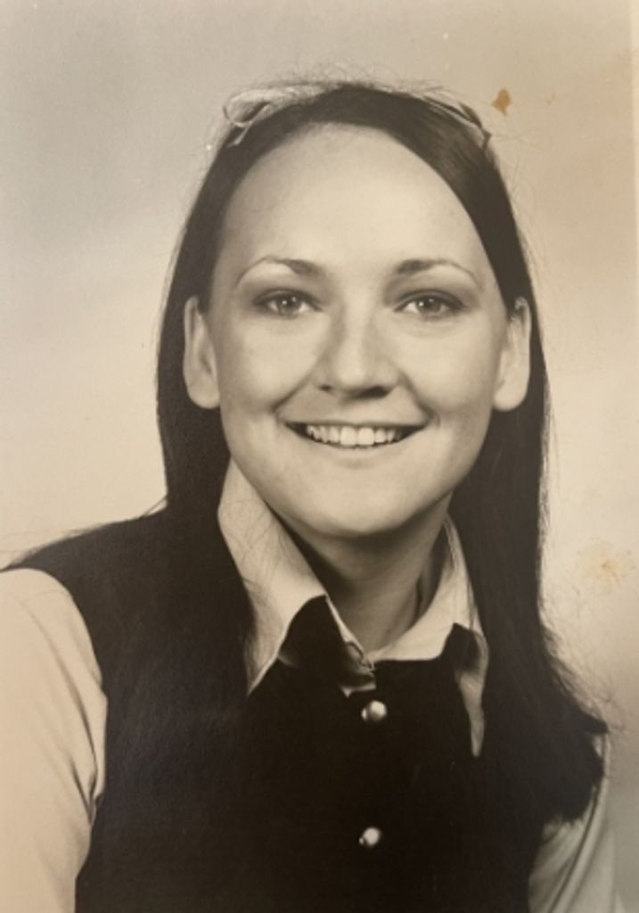 Regina Warren Profile Photo