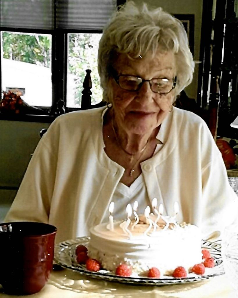 Lila Marie De Vries Profile Photo